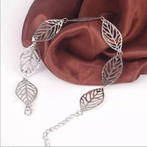 Silver Leaf Anklet - Picture 3 of 4